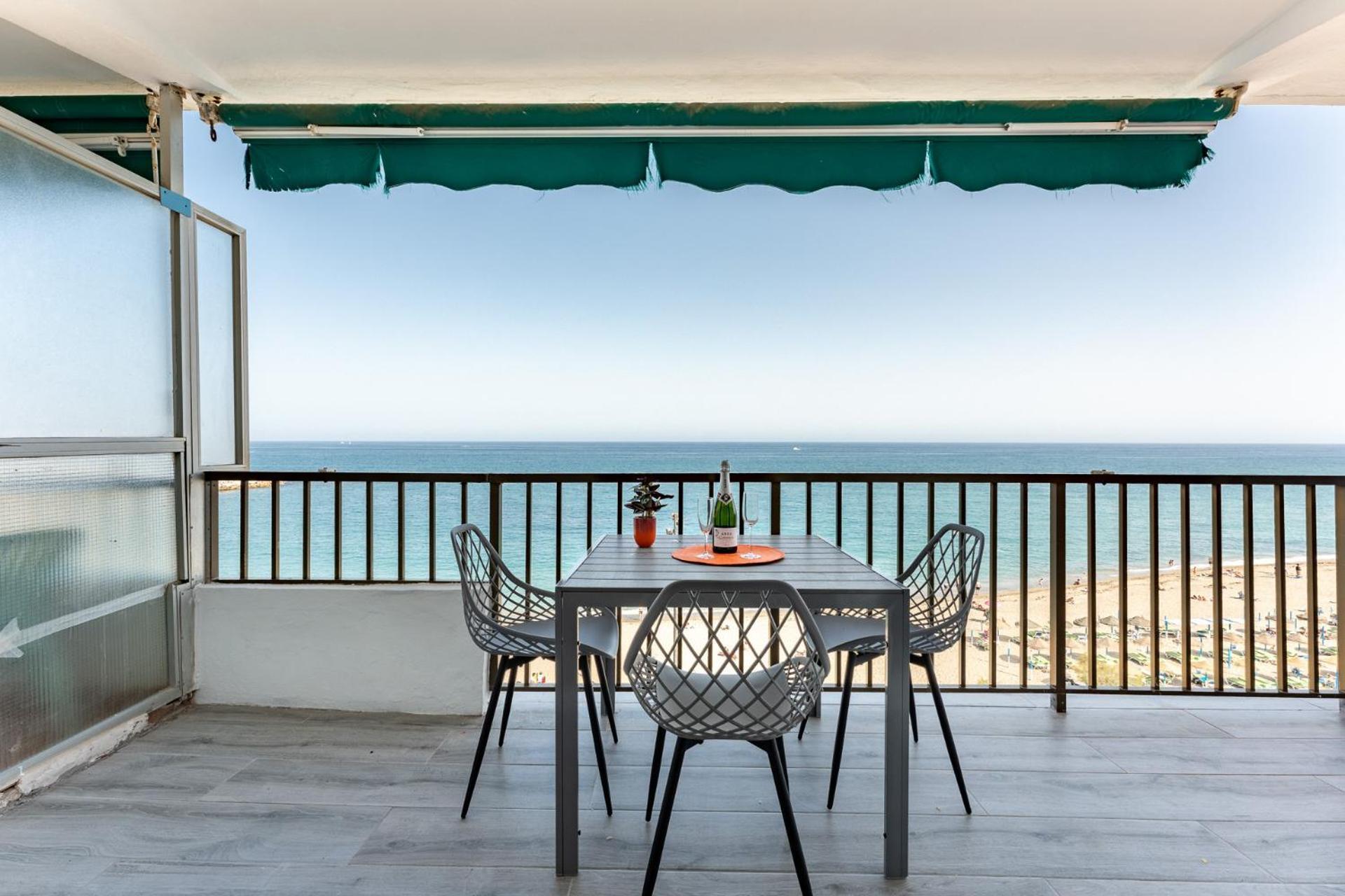 Malagasuite Golden Views Fuengirola Buitenkant foto
